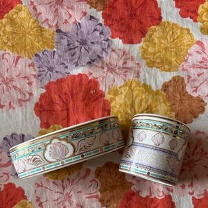 Vintage shell soap dish + toothbrush holder